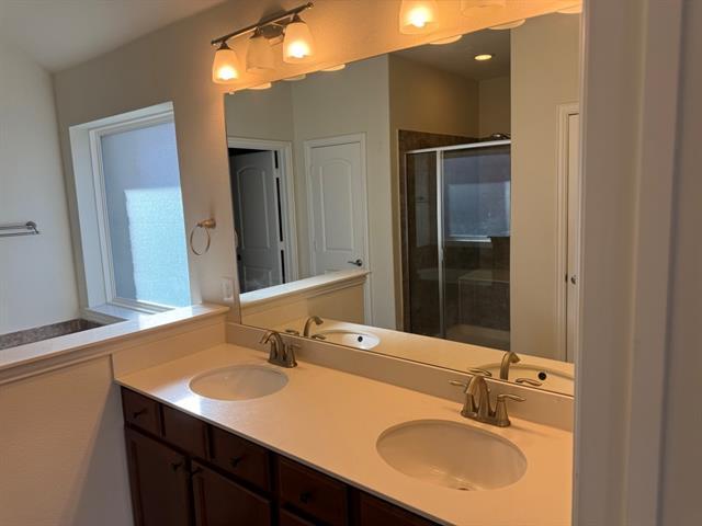 Building Photo - 2333 Leeward Pl