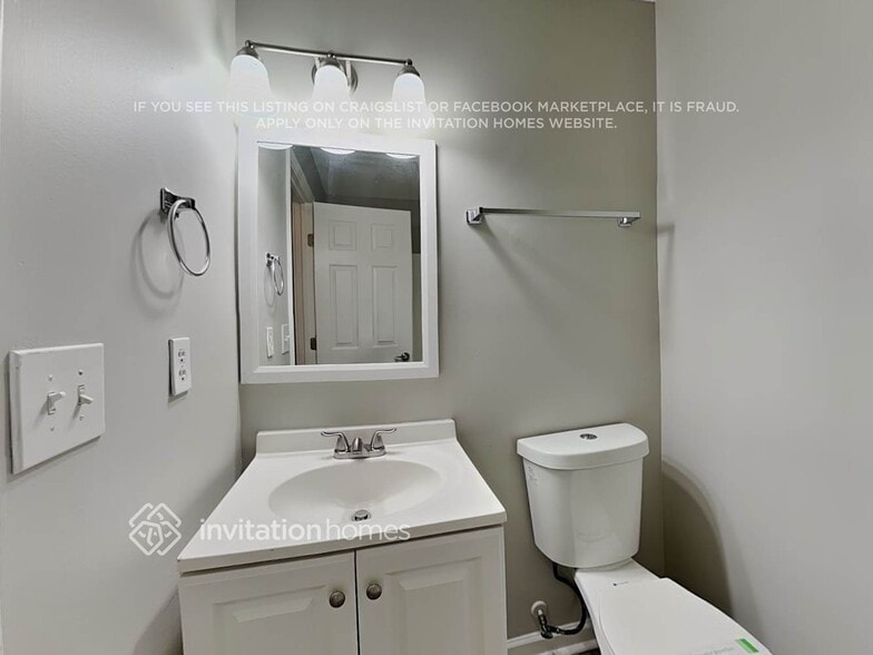 Building Photo - 524 Parnell Dr