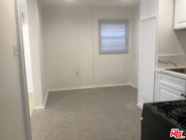 Building Photo - 410 N Frederic St