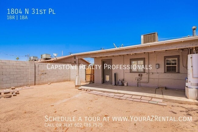Building Photo - 1804 N 31st Pl