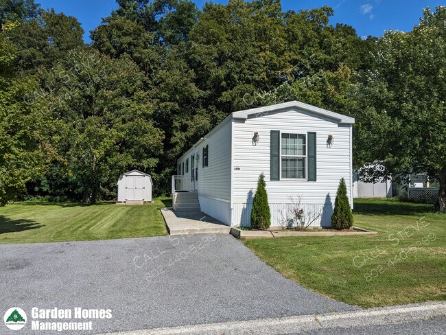 Building Photo - 186 Abbott St