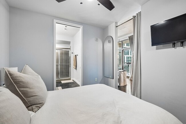 Building Photo - 1510 Demonbreun St