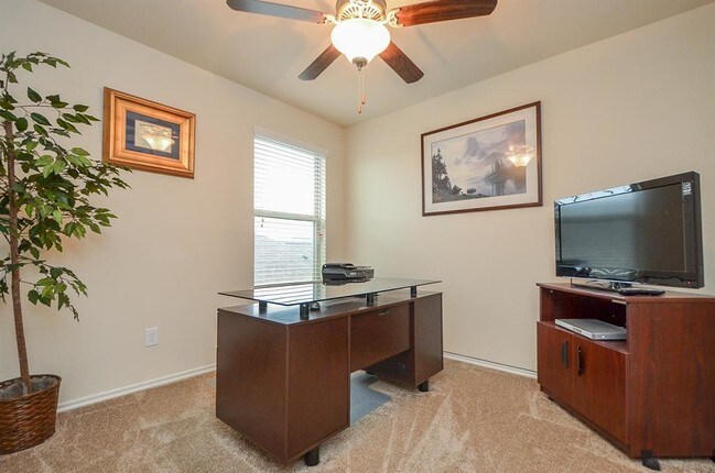 14038 Stone Brook Ln Houston Tx Apartment Finder Building Photo 14038 Stone Brook Ln