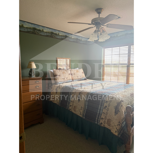 Building Photo - 178 McClary Dr