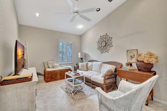 Building Photo - 7942 Laina Ln