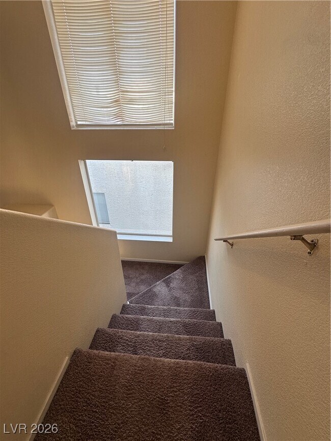 Building Photo - 7732 Donald Nelson Ave