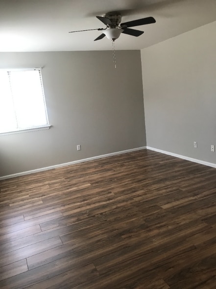 Building Photo - 8414 Everett Way