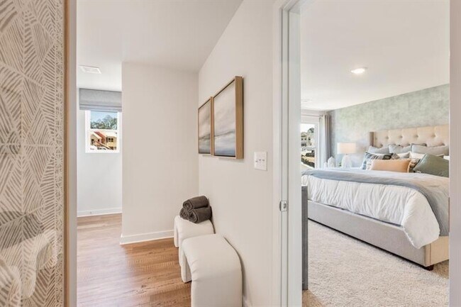 Building Photo - 1707 Harper Lily Ln