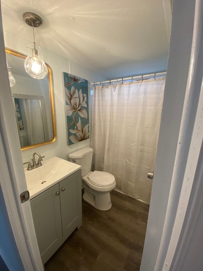 Building Photo - 430 Ranch Rd