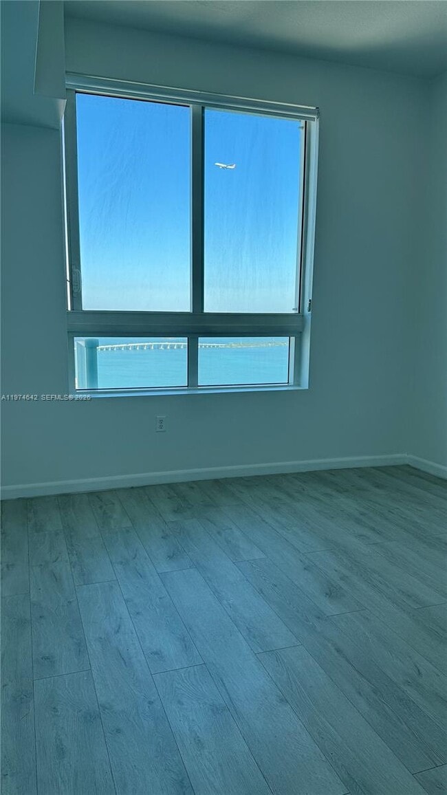 Building Photo - 1900 N Bayshore Dr