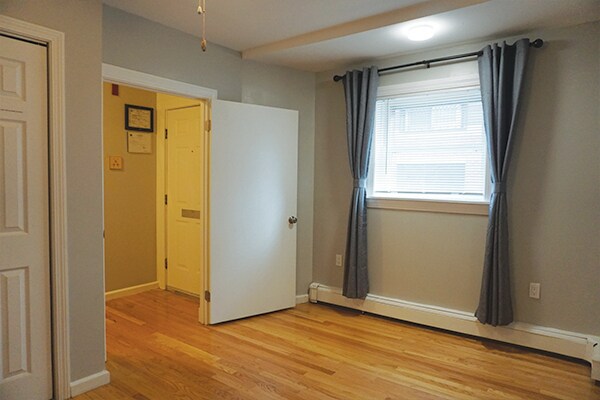 Building Photo - 23 Lambert St