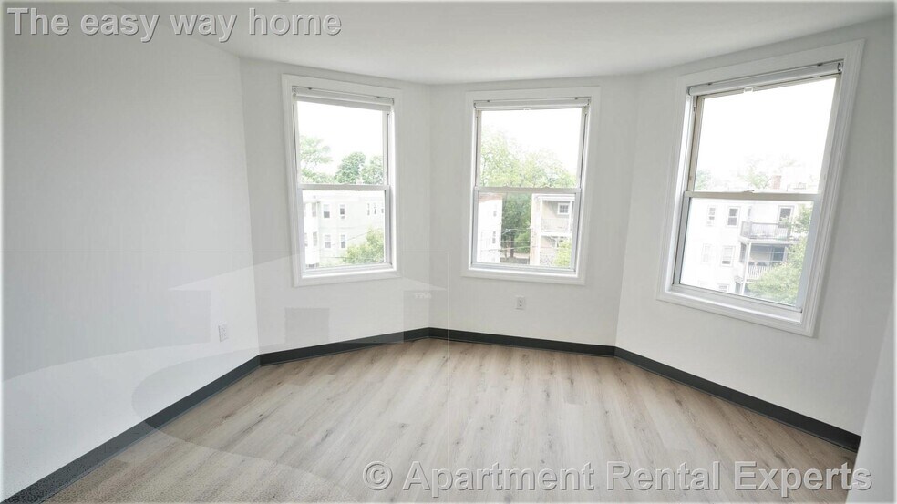 Building Photo - 301-303 Boston Ave Unit #3