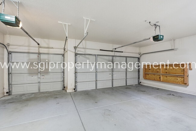 Building Photo - 13178 W Rimrock St