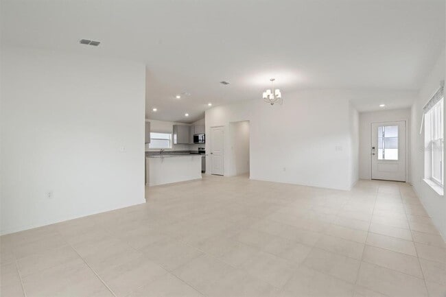 Building Photo - 3397 Rolling Plns Cir