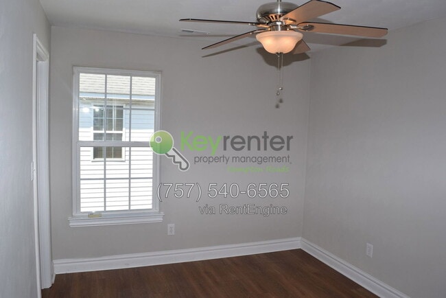 Building Photo - 4205 Dunning Rd