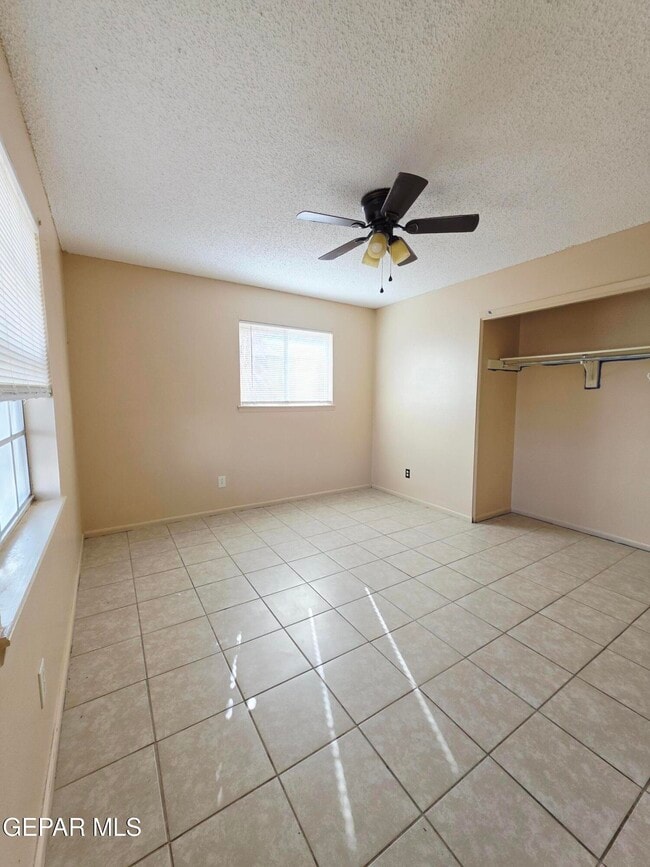 Building Photo - 10457 Aphonia Dr