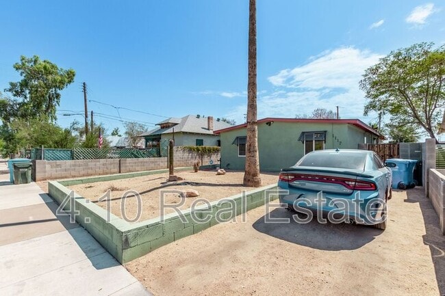 Building Photo - 1117 N 13th St