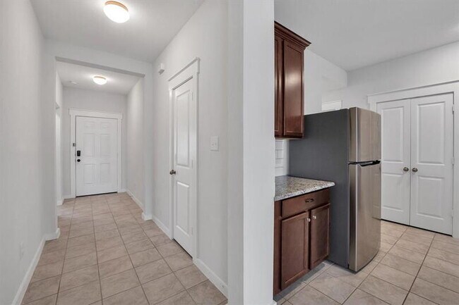 Building Photo - 31415 Stone Ridge Forest Dr