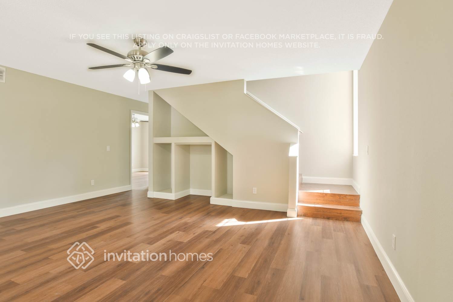 Building Photo - 2218 Santa Lucia St