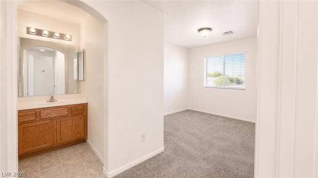 Building Photo - 1049 Monte De Oro Ave