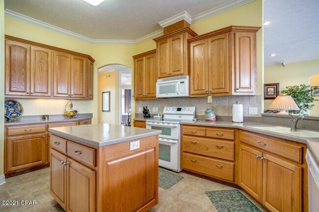 Building Photo - 7246 Boat Race Rd