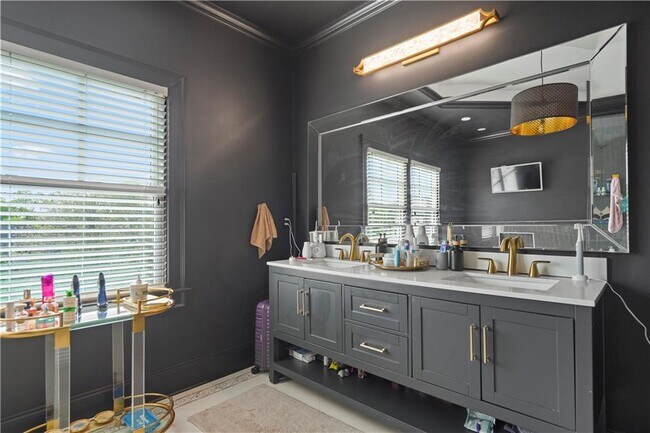 Building Photo - 2596 Rock Maple Dr NE