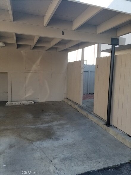 Building Photo - 16932 Limelight Cir