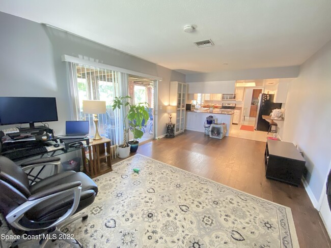 Building Photo - 2668 Bernice Ct