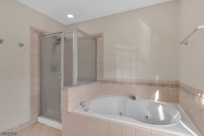 Building Photo - 49 Gordon Cir