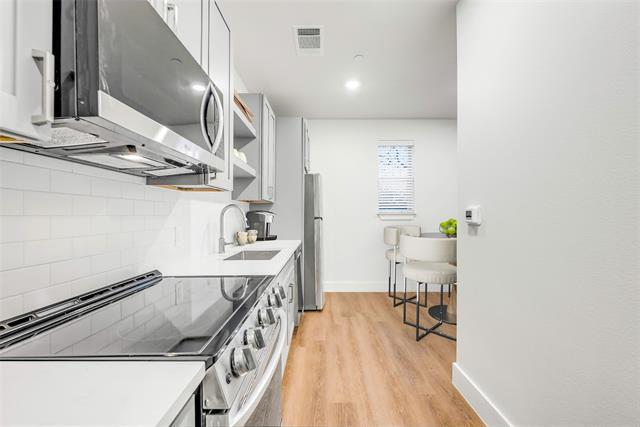 Building Photo - 5313 Reiger Ave