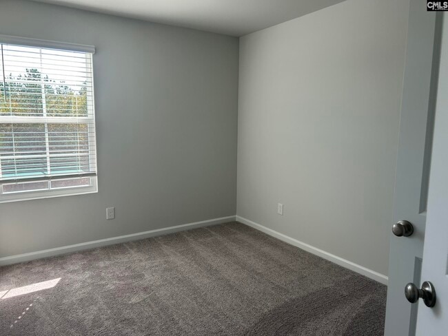 Building Photo - 208 Brando Wy