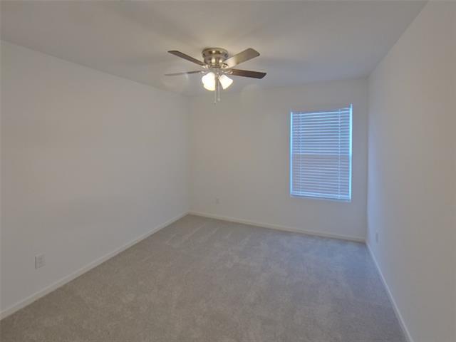 Building Photo - 838 Ponderosa Ln