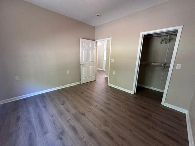 Building Photo - MOVE-IN READY!  SENIOR COMMUNITY 55+