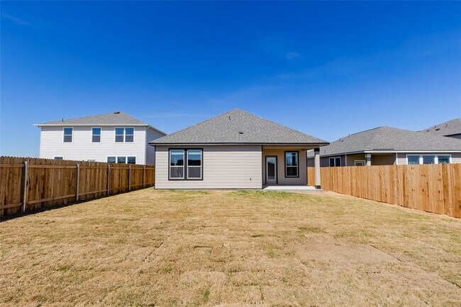 Building Photo - 1508 Carriageway Dr