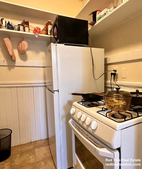 Building Photo - 409 Huntington Ave