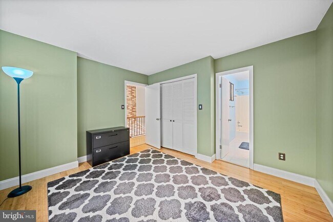 Building Photo - 3895 Steppes Ct