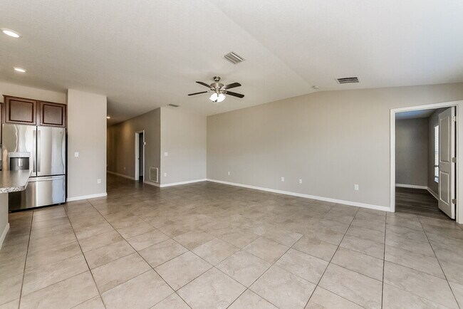 Building Photo - 1758 Broad Winged Hawk Dr