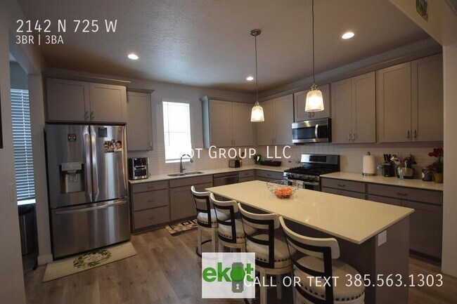 Building Photo - 2142 N 725 W