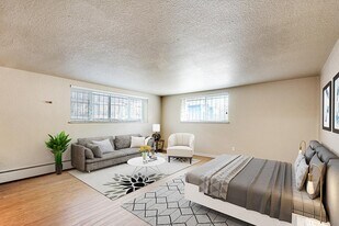 Building Photo - Chill Apartments