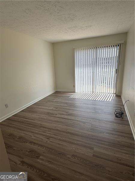 Building Photo - 728 Hanover Ln SE