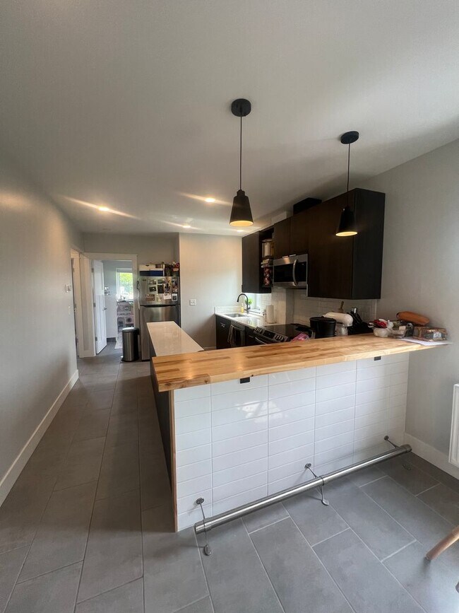 Building Photo - Available August 1st! - New Construction 3...