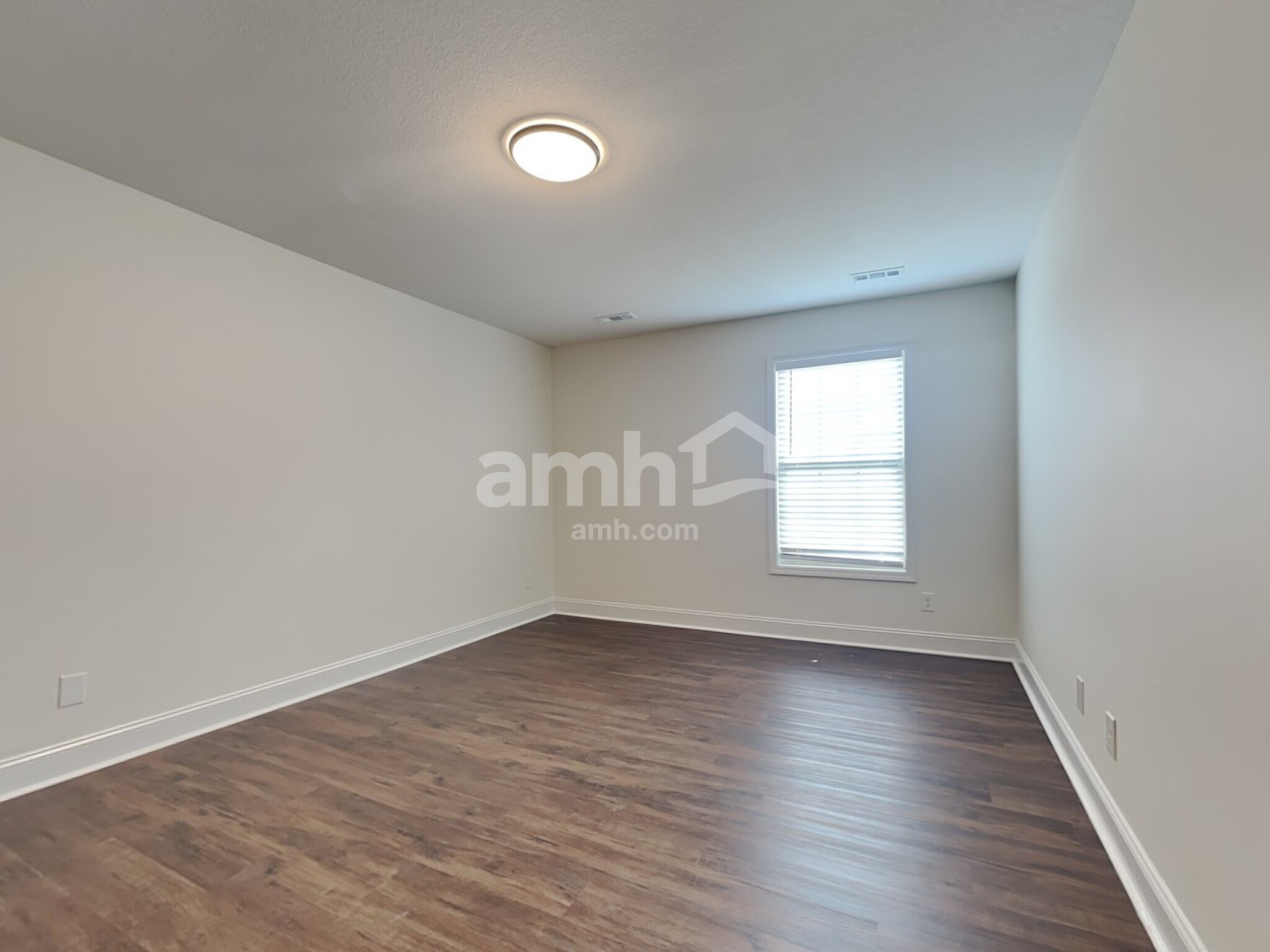 Building Photo - 2768 Silent Springs Ln