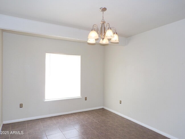 Building Photo - 201 Terra Dr