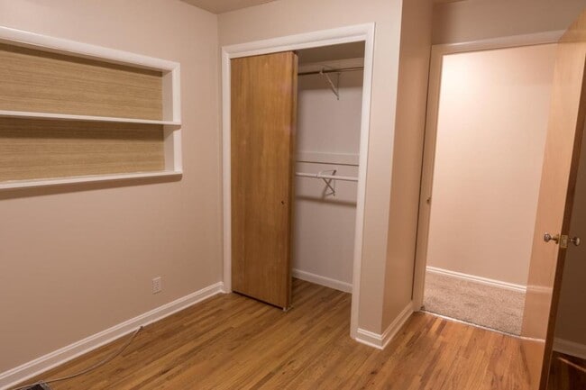 Building Photo - 5886 S Utahna Dr