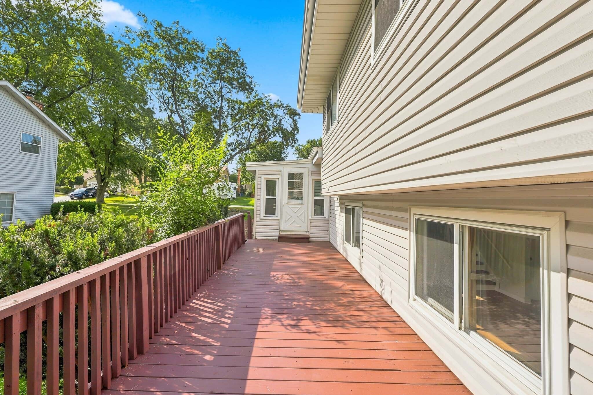 Building Photo - 849 Pear Tree Ln