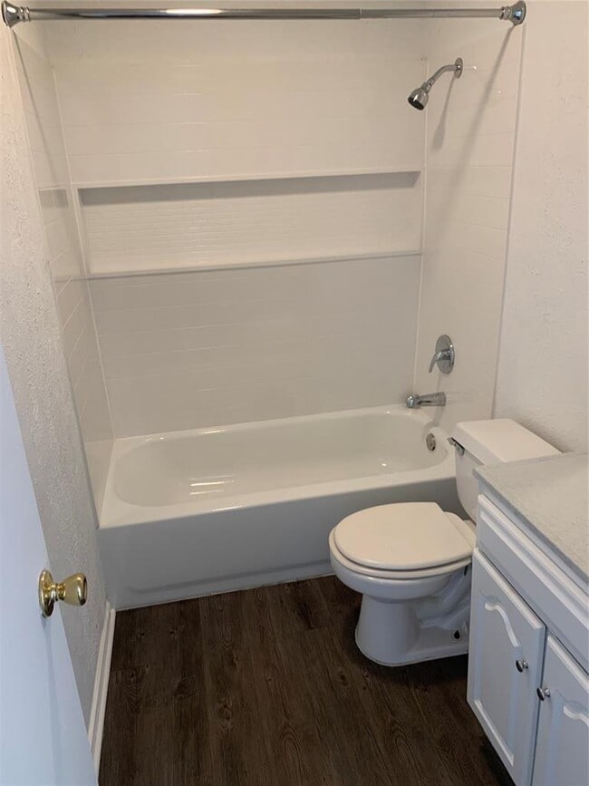 Building Photo - 4608 Bundyhill Dr