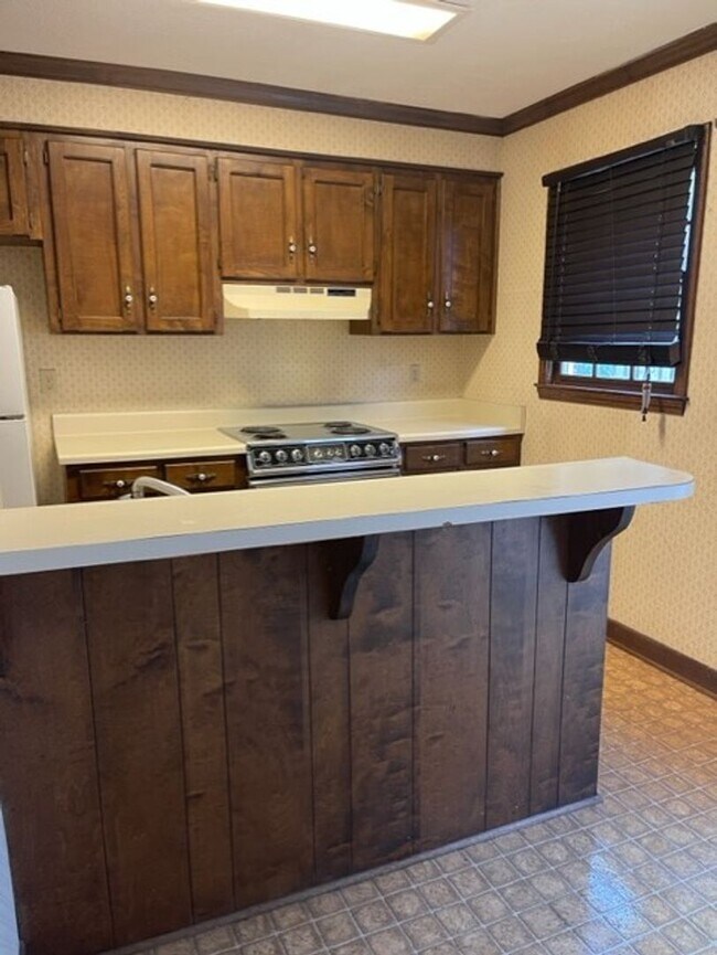 Building Photo - Duplex Spartanburg