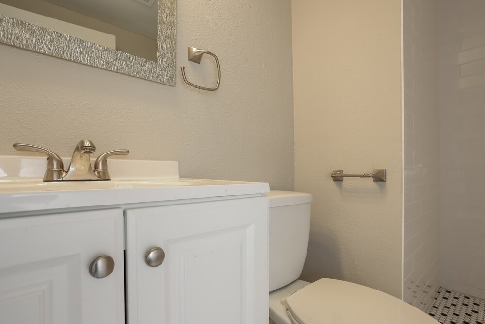 Building Photo - 8993 W Ontario Ave