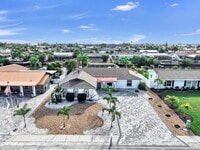 Building Photo - 6511 Santiago Ct