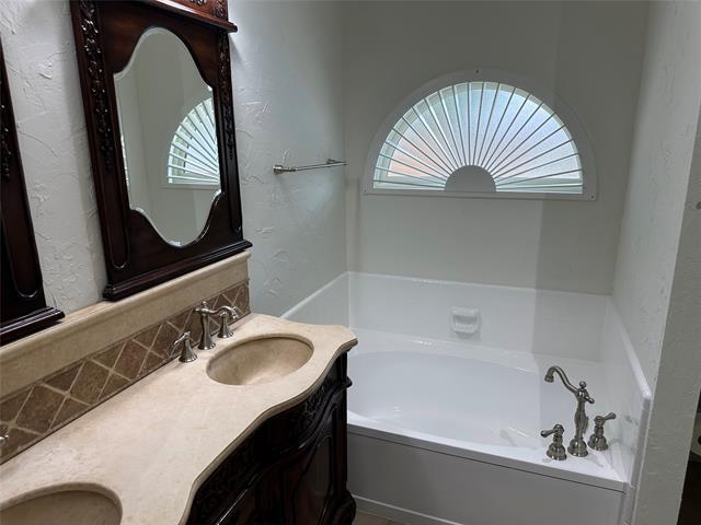 Building Photo - 730 Blue Oak Dr